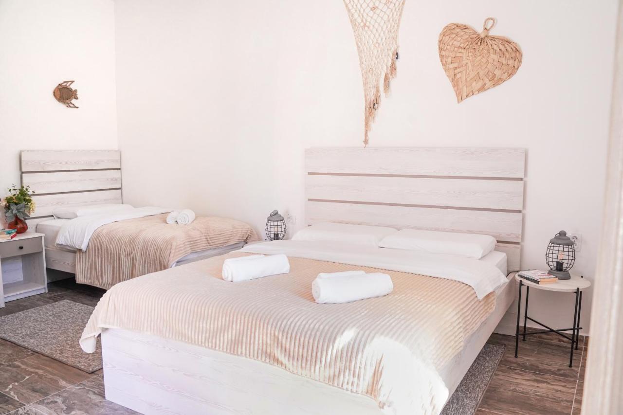 Vila Waikiki Beach House Tivat Exteriér fotografie