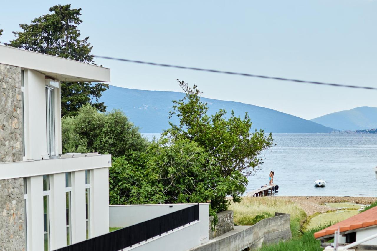 Vila Waikiki Beach House Tivat Exteriér fotografie
