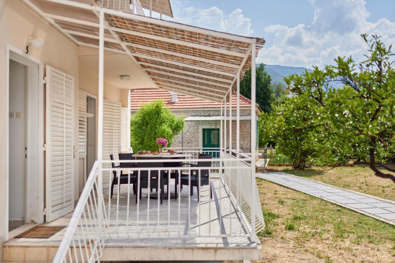 Vila Waikiki Beach House Tivat Exteriér fotografie