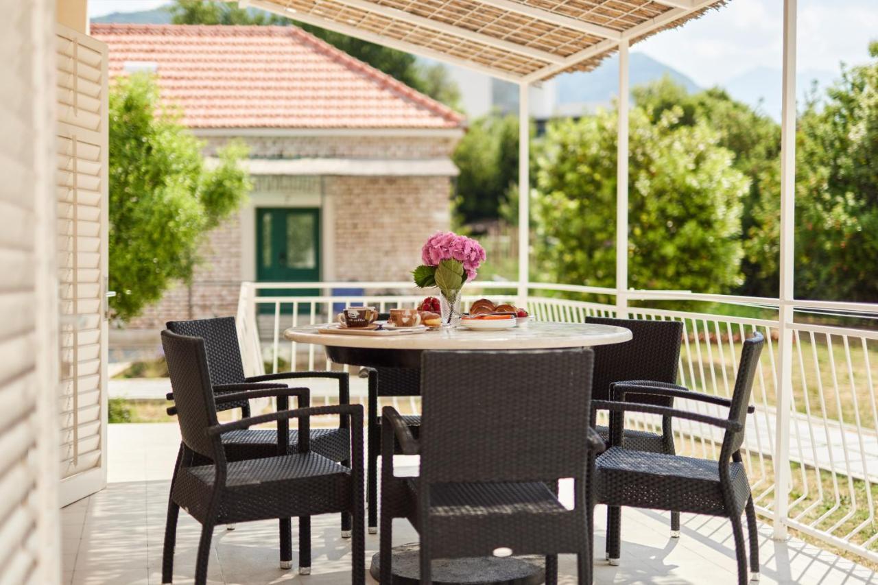 Vila Waikiki Beach House Tivat Exteriér fotografie