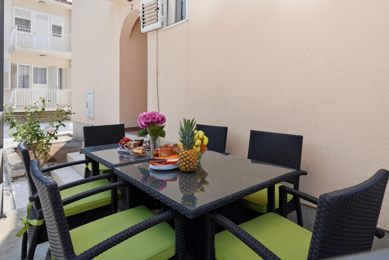 Vila Waikiki Beach House Tivat Exteriér fotografie